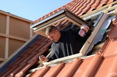 Pose de fenêtres de toit Velux à Palante